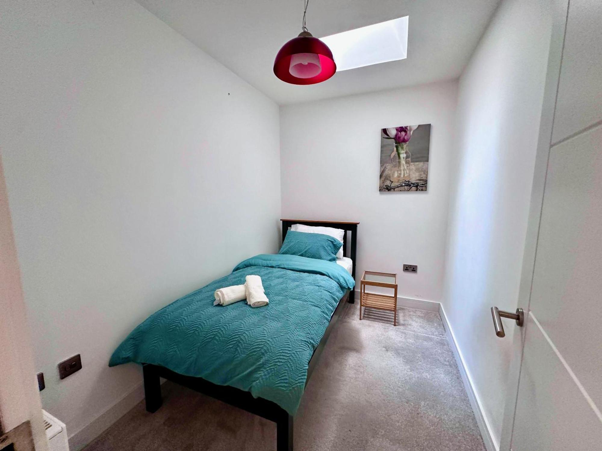 Apartment Spacious And Modern Entire With Garden *